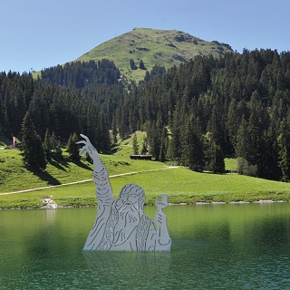 El gigante del lago Filzalmsee
