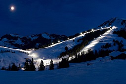 Sci notturno nello SkiWelt Söll