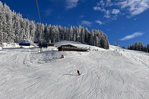 Stoagrubn-Skihuette-SkiWelt