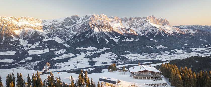 Wilder Kaiser mit Schnee.