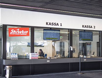 Ticket Kassen in der SkiWelt.