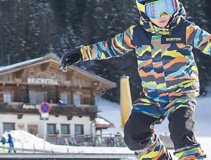 mini-playground-funpark-fuer-anfaenger-freestyler-skiwelt-westendorf-4-11-5