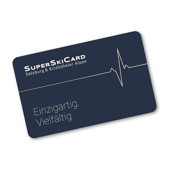 Blaue SuperSkiCard mit Aufschrift: Einzigartig. Vielfältig