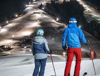 Nachtskilauf Nachtskifahren in Söll Hexenwasser beleuchtete Pisten