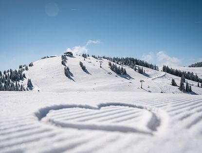 Piste mit Herz_(c)SkiWelt Wilder Kaiser Brixental Marketing GmbH_Isabel Falbesoner (4)