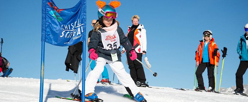 Kinderskirennen in der SkiWelt.