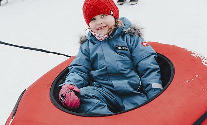 winter-wunderland-fuer-kinder-mit-hexen-skiwelt-soell-rutsch-reifen-cnick-berger-197