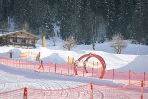 Minispeeltuin Funpark voor beginners Freestyler_SkiWelt Westendorf