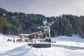 Minispeeltuin Funpark voor beginners Freestyler_SkiWelt Westendorf