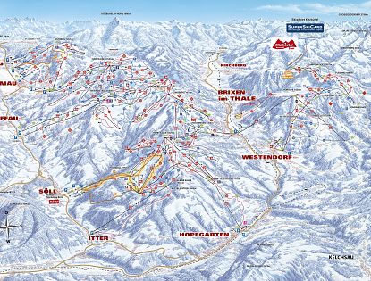 Eine detaillierte Karte eines Skigebiets in den Alpen zeigt Pisten, Lifte und umliegende Berggipfel. Pisten sind farblich für Schwierigkeitsgrade markiert.